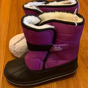 New snow boots